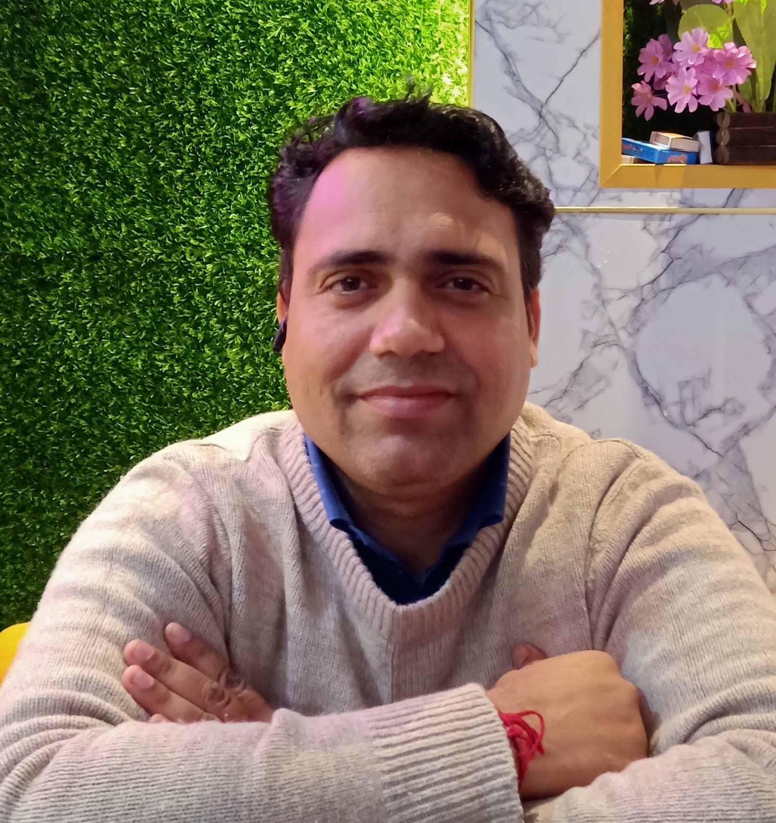 Ravinder Bhatt - Digital Marketing Trainer at FICA Institute
